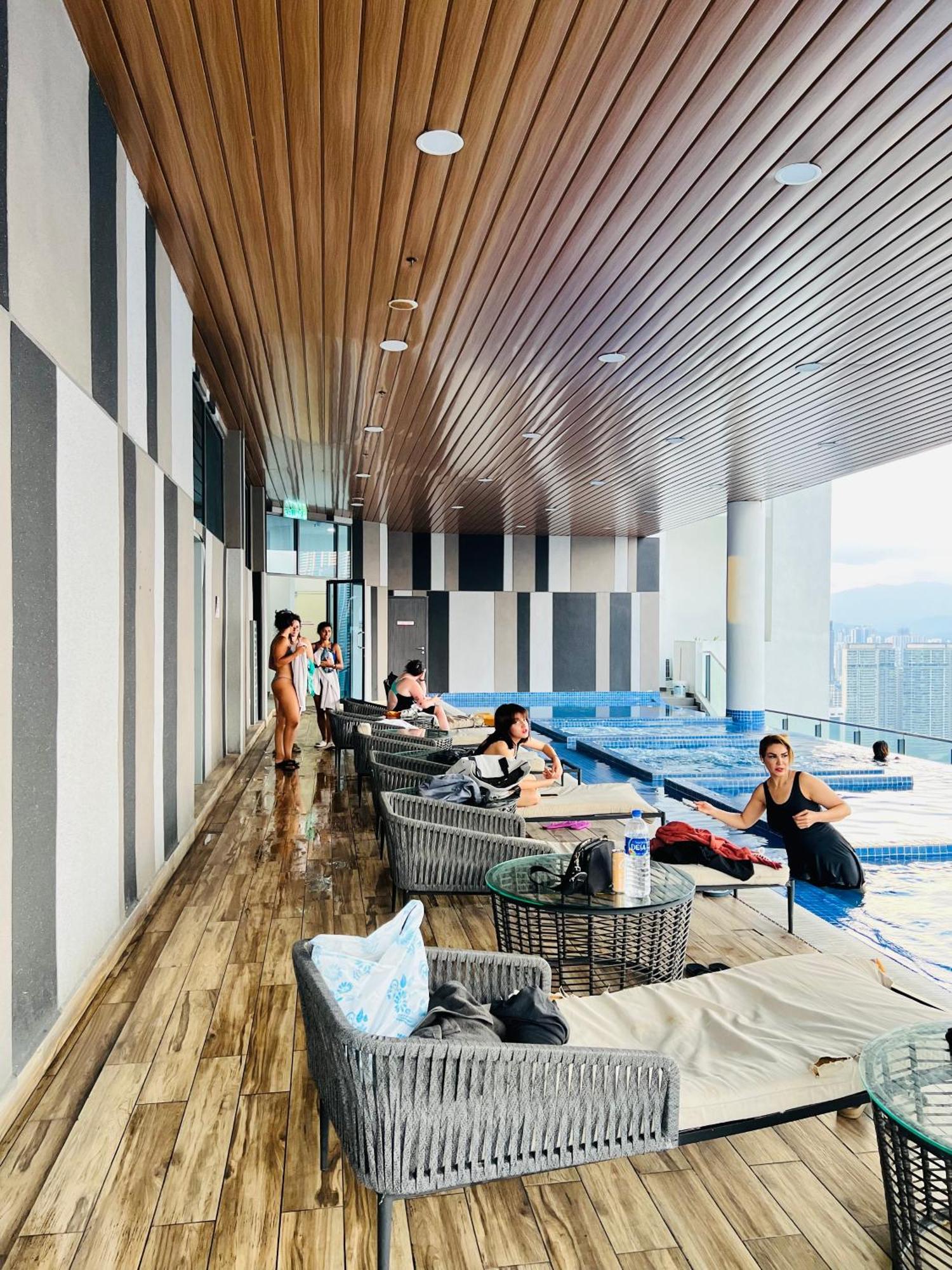 Colony Suites Klcc By Hibernate Κουάλα Λουμπούρ Εξωτερικό φωτογραφία